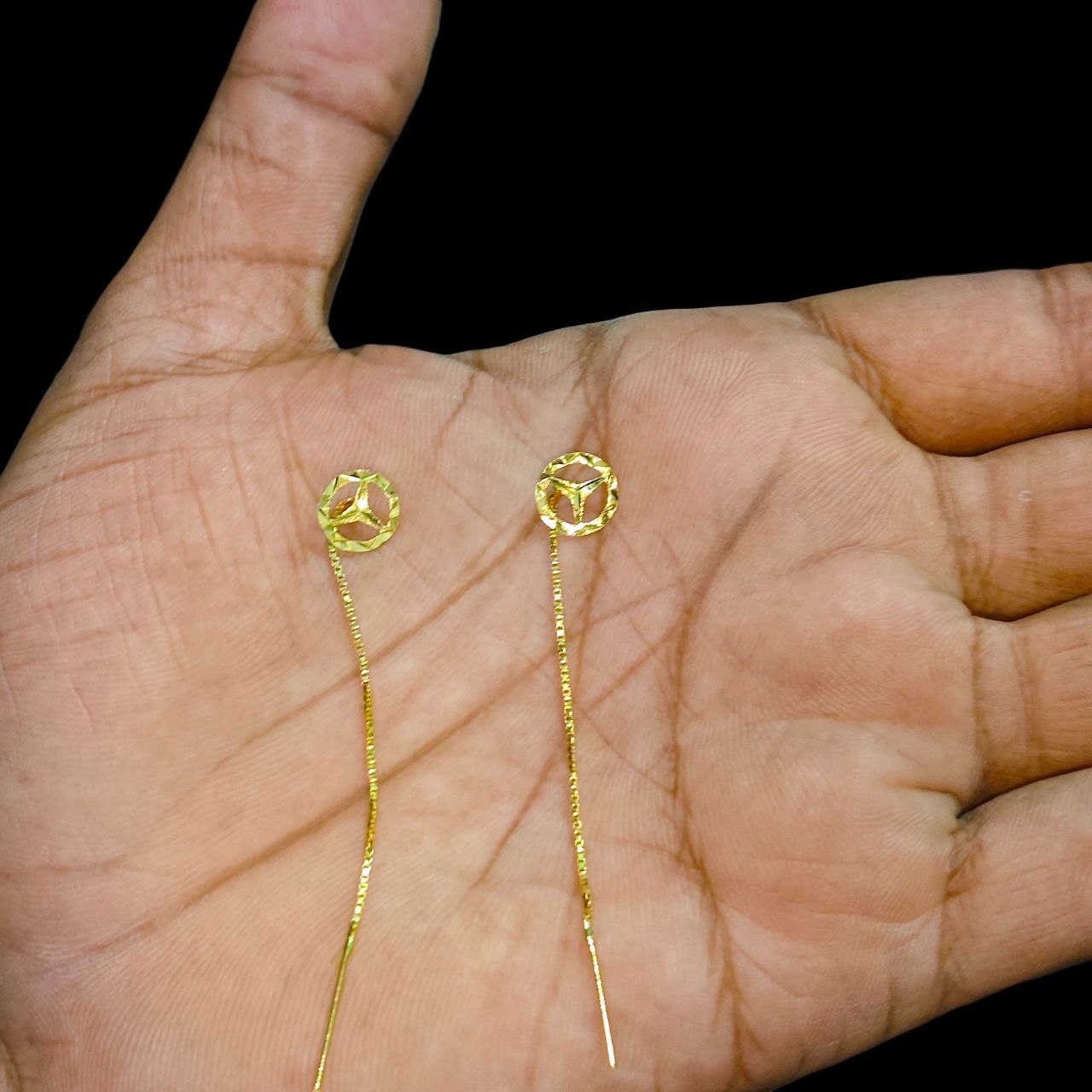 GOLD SUIDHAGA- (WGT: 0.620 GM APPROX) BIS CERTIFIED HUID HALLMARK 9KT GOLD SUIDHAGA EARRINGS (1 PAIR) FOR WOMEN.