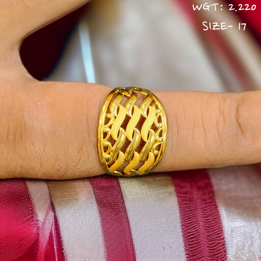 TRJ (SIZE: 17) WGT: 2.220 GM APPROX 22KT HUID HALLMARK GOLD RING FOR WOMEN 1 PIECE.