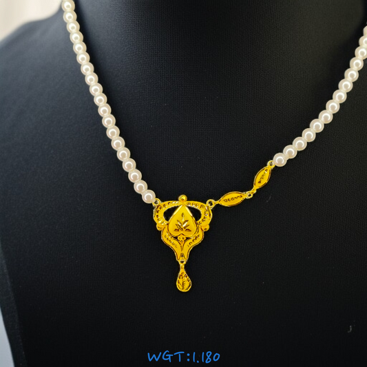 (GPM) TRJ WGT: 1.180 GM APPROX HUID HALLMARK 22KT GOLD MOTI PENDANT 1 PIECE.