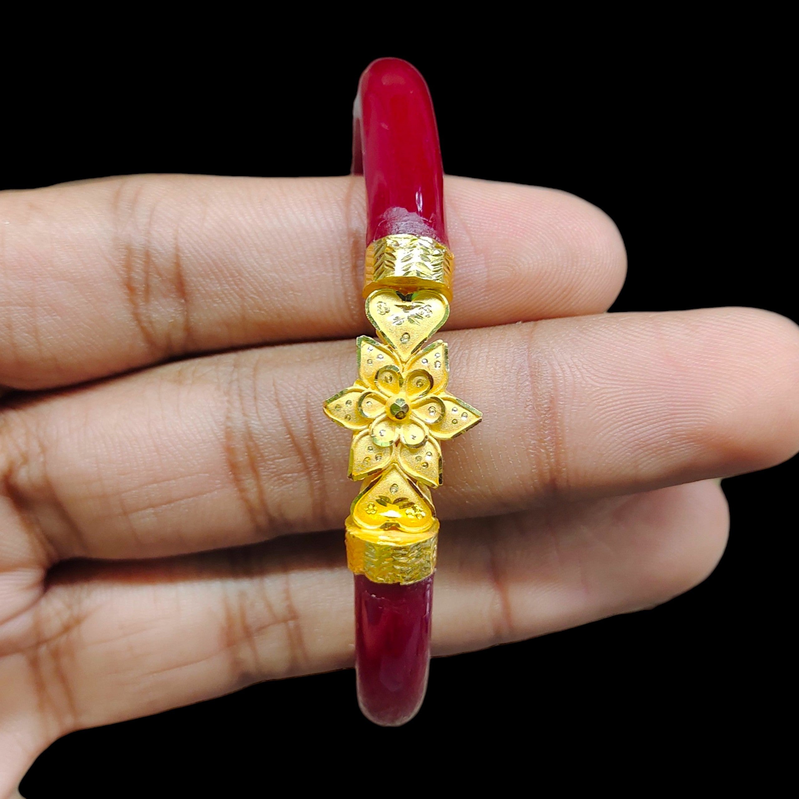 GPB22K- (SIZE-28) WGT: 1.870 GM APPROX BIS CERTIFIED HUID HALLMARK 916 22KT GOLD POLA BADHANO 1 PAIR FOR WOMEN.(T7JNJX)