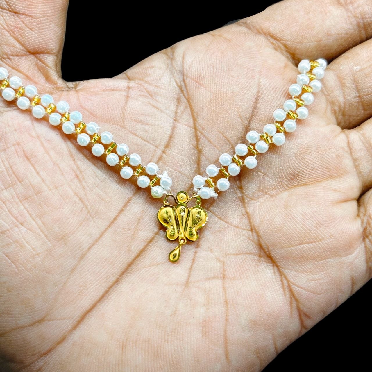 GMP22K- WGT: 0.430 GM APPROX CERTIFIED BIS HUID HALLMARK 916 22KT GOLD MOTI PENDANT 1 PIECE FOR WOMEN.