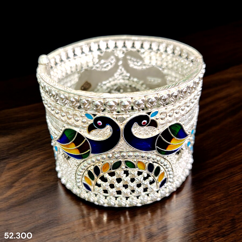 SILVER BANGLES- CERTIFIED HALLMARK 925 SILVER CHUR 1 PIECE APPROX WGT: 52.300 GM FOR BEAUTIFUL WOMEN.