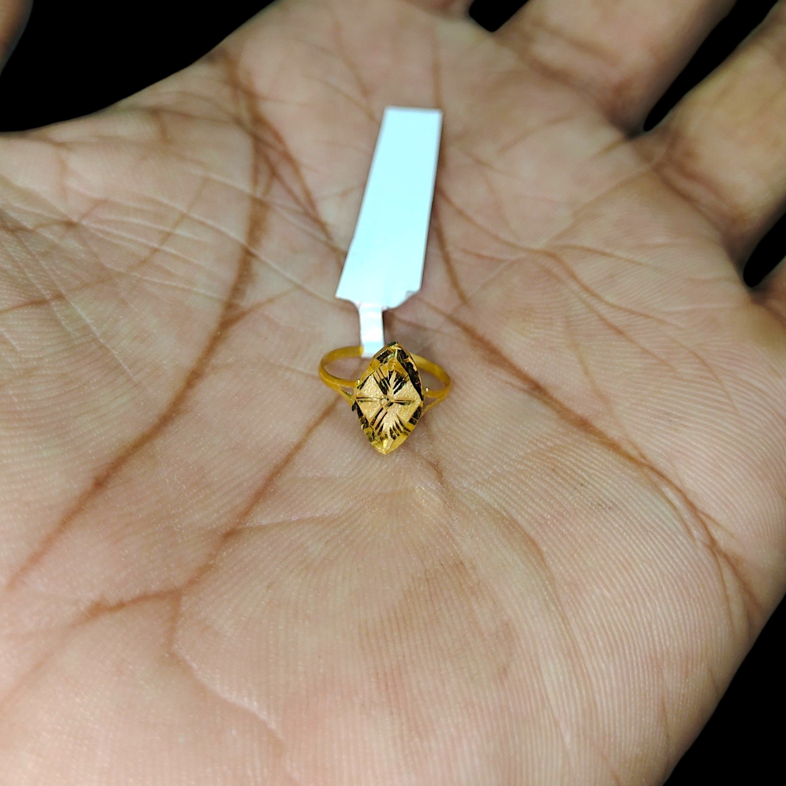 BABY JEWELLERY- TRJ WGT: 0.230 GM APPROX 375 9KT HUID HALLMARK GOLD BABY FINGER RING 1 PIECE FOR RICE CEREMONY & BIRTHDAY.