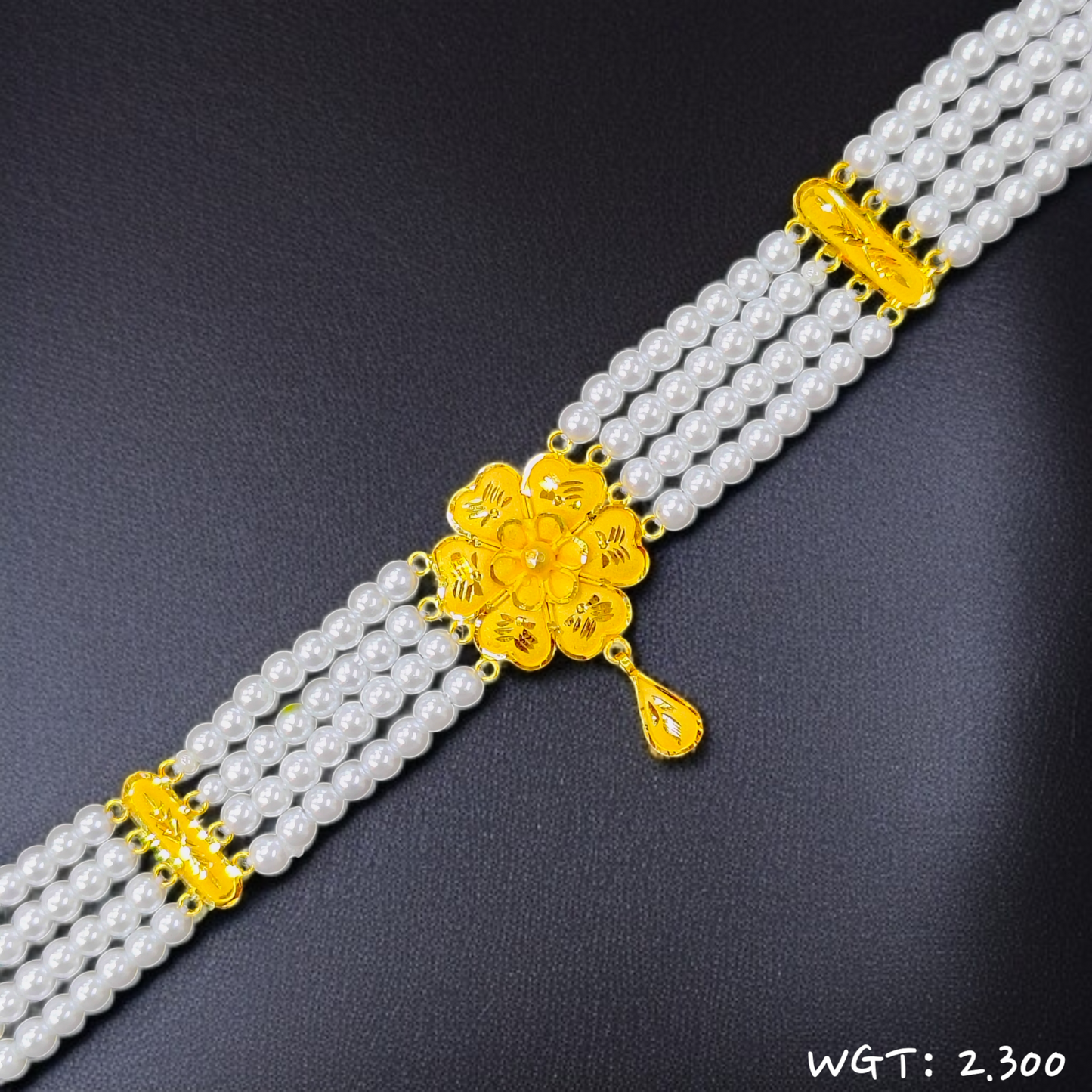 TRJ WGT: 2.300 GM APPROX 22KT HALLMARK HUID GOLD MOTI CHOKER 1 PIECE WITH ADJUSTABLE TASSEL.