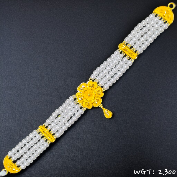 TRJ WGT: 2.300 GM APPROX 22KT HALLMARK HUID GOLD MOTI CHOKER 1 PIECE WITH ADJUSTABLE TASSEL.