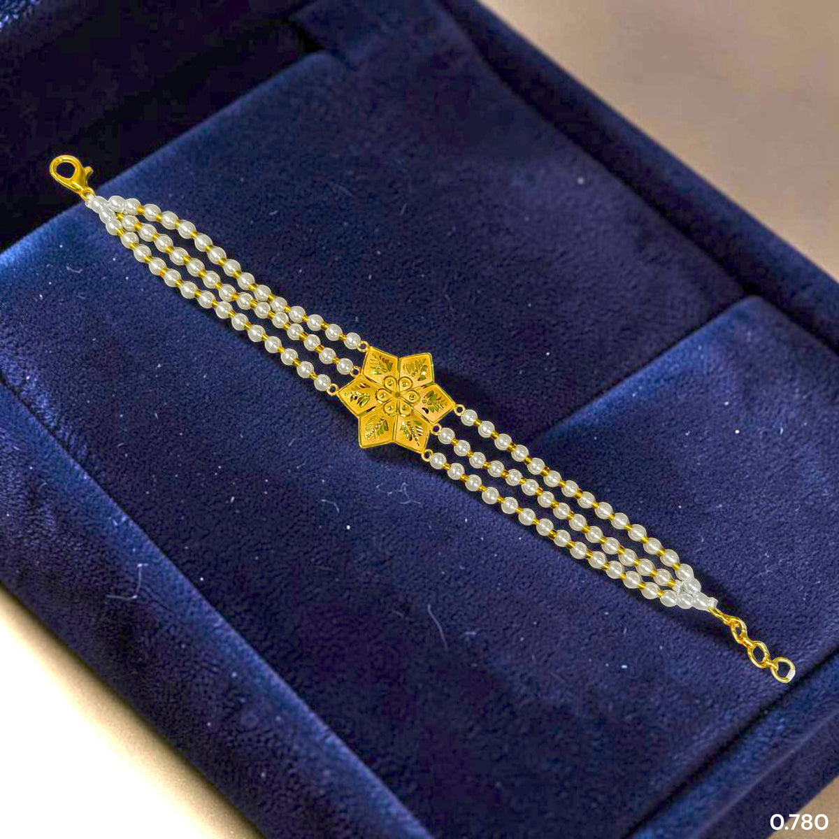 GOLD MANTASHA- (D3U784)-(WGT: 0.780 GM APPROX) BIS CERTIFIED HUID HALLMARK 375 9KT GOLD MOTI MANTASHA WITH PEARL CHAIN FOR WOMEN.