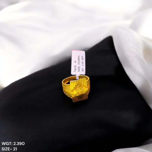 GENTS FINGER RING (GGFR9) TRJ (SIZE: 21) WGT: 2.390 GM APPROX BIS CERTIFIED HUID HALLMARK 9KT GOLD FINGER RING FOR MEN 1 PIECE FOR REGULAR USE.