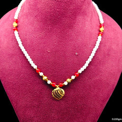 GOLD LOCKET- WGT: 0.220 GM APPROX BIS CERTIFIED HUID HALLMARK 22KT GOLD MOTI LOCKET 1 PIECE FOR WOMEN (WITH PUTI CHAIN).