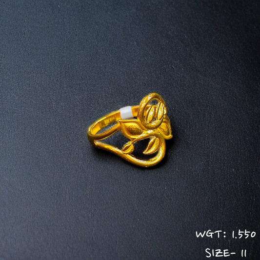 TRJ (SIZE: 11) WGT: 1.550 GM APPROX 22KT HUID HALLMARK GOLD RING FOR WOMEN 1 PIECE.