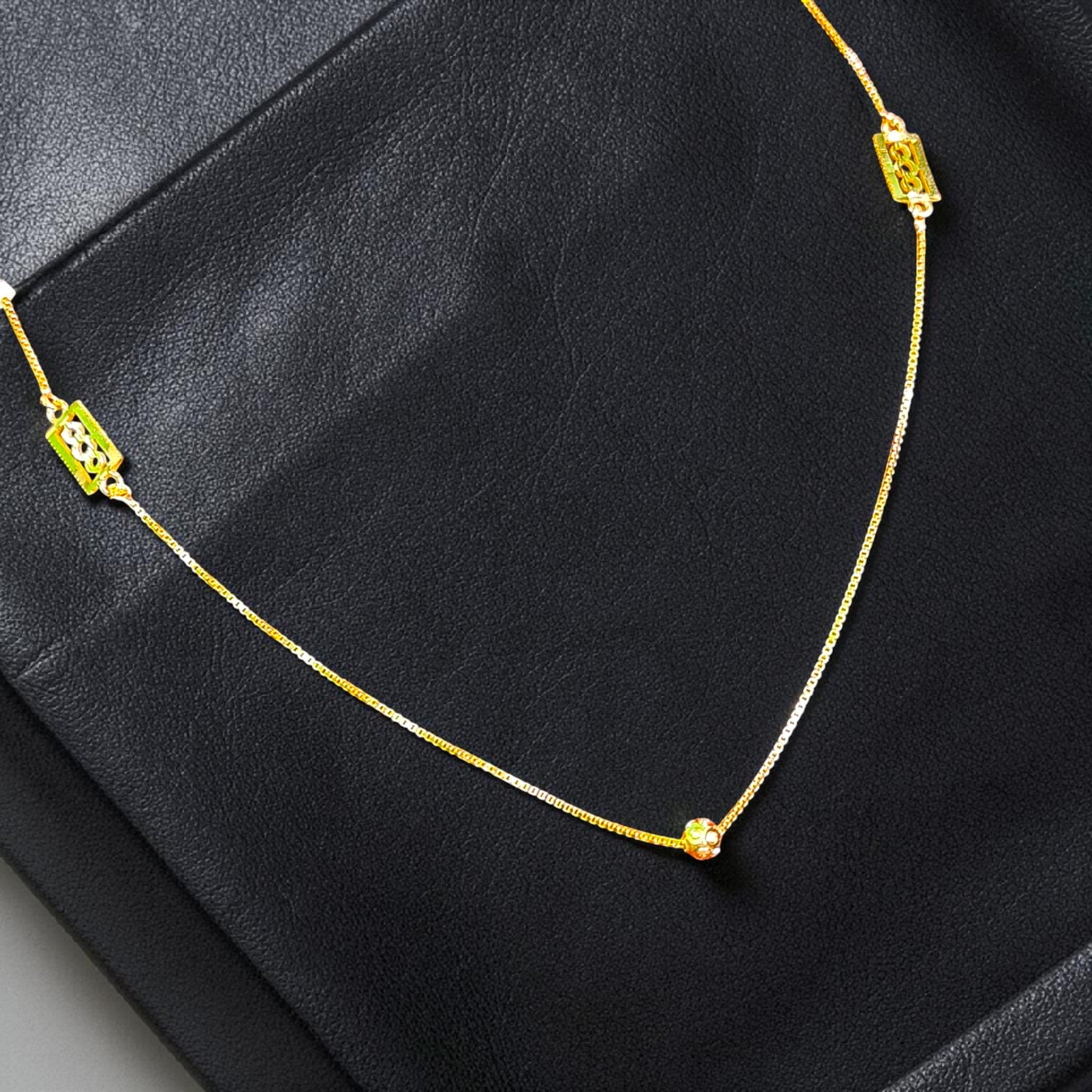 GCH-(WGT: 2.130 GM APPROX) BIS CERTIFIED HUID HALLMARK 9KT GOLD CHAIN WITH PENDANT (18 INCH) 1 PIECE FOR WOMEN.