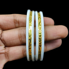 GSB9K- (8SPANM)-(WYI3C5) (SIZE:24) (WGT: 1.030 GM APPROX) BIS CERTIFIED HUID HALLMARK 375 9KT GOLD SAKHA BADHANO 1 PAIR FOR WOMEN (CHILA PATH DESIGN) NOT FOR REGULAR USE.