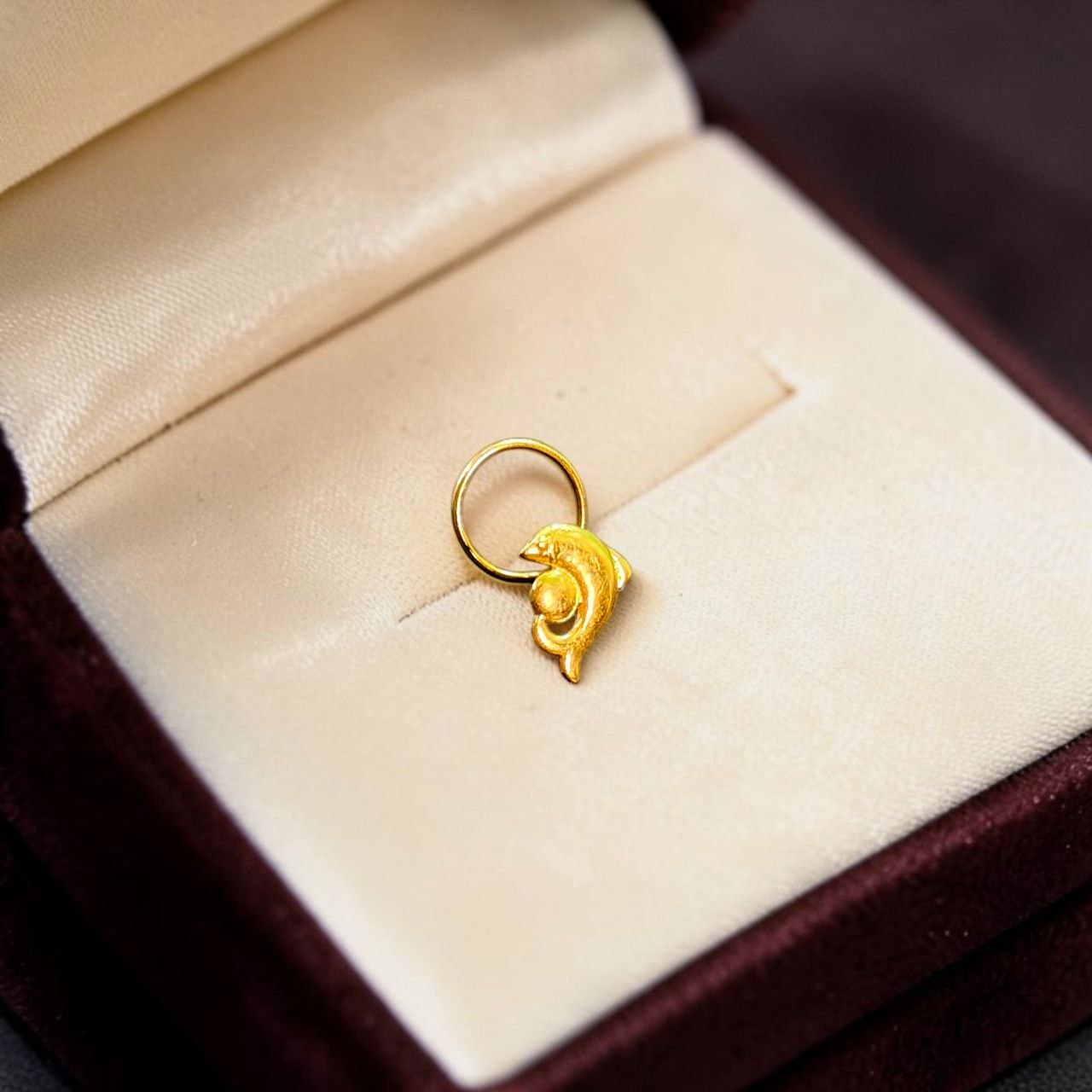 GOLD NOSEPIN- BIS CERTIFIED HUID HALLMARK 375 9KT GOLD NOSEPIN 1 PIECE FOR WOMEN (FOR REGULAR USE). SOLD ON MRP.