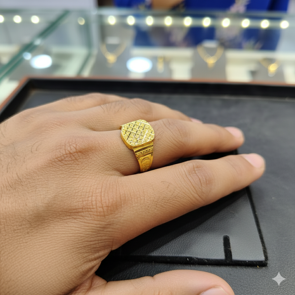 (GGFR) SIZE:23 (WGT: 1.740 GRAM APPROX) BIS CERTIFIED HUID HALLMARK 916 22KT GOLD GENTS FINGER RING FOR MENS 1 PIECE.