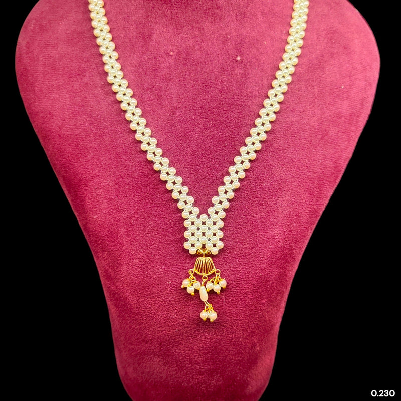 GMP9K- WGT: 0.230 GM APPROX CERTIFIED BIS HUID HALLMARK 375 9KT GOLD MOTI PENDANT 1 PIECE FOR WOMEN.(PGU6Q3)