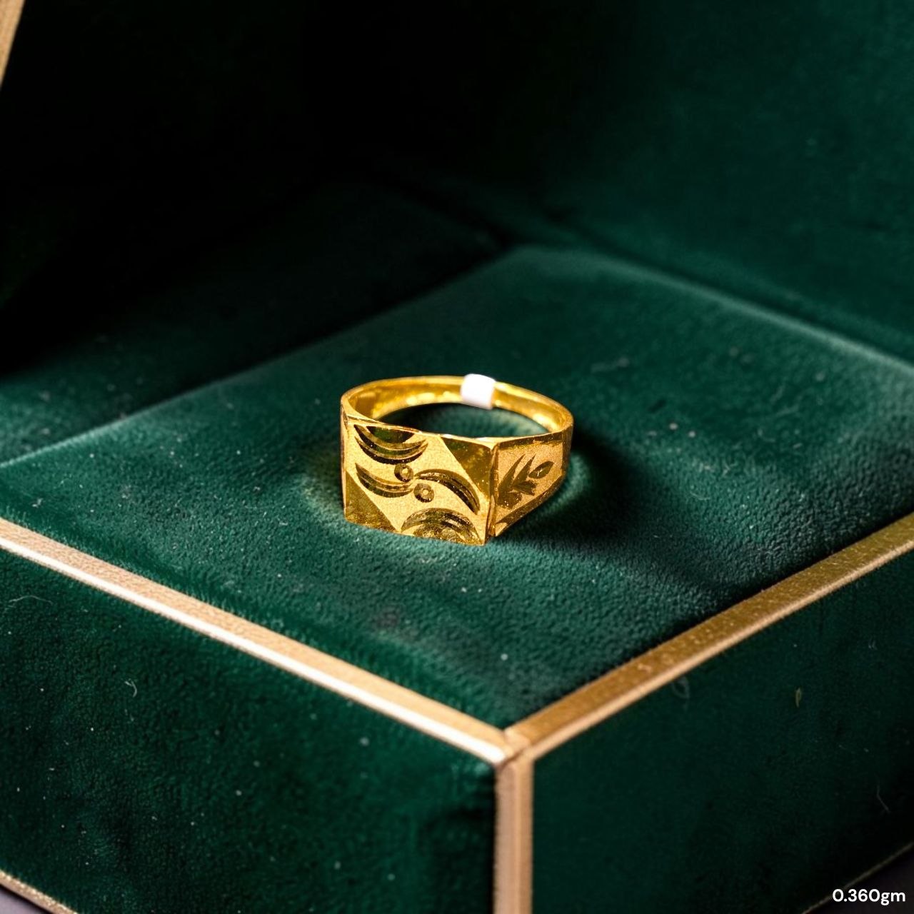 BABY JEWELLERY- TRJ WGT: 0.360 GM APPROX 375 9KT HUID HALLMARK GOLD BABY FINGER RING 1 PIECE FOR RICE CEREMONY & BIRTHDAY.(Y54XGD)