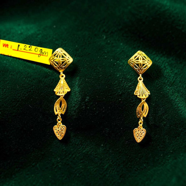 GOLD EARRINGS- WGT: 1.220 GM APPROX BIS CERTIFIED HUID HALLMARK 9KT GOLD EARRINGS 1 PAIR FOR WOMEN (BEST FOR GIFT IN MARRIAGE).