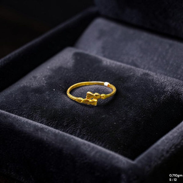 LADIES RING- (SIZE: 12) WGT: 0.710 GM APPROX 14KT HALLMARK GOLD RING FOR WOMEN 1 PIECE.