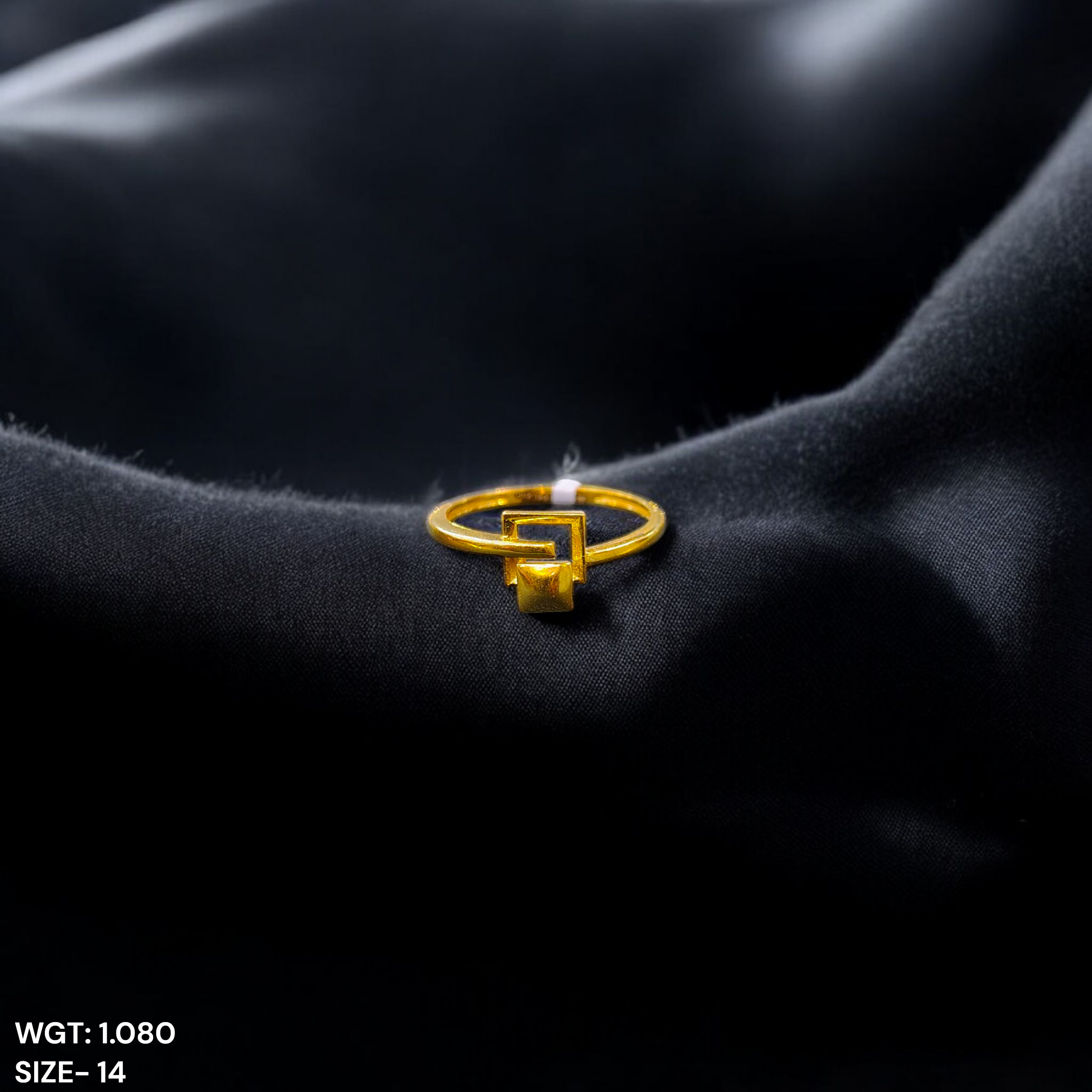 (GLFR9) TRJ (SIZE: 14) WGT: 1.080 GM APPROX BIS CERTIFIED HUID HALLMARK 9KT GOLD FINGER RING FOR WOMEN 1 PIECE FOR REGULAR USE.