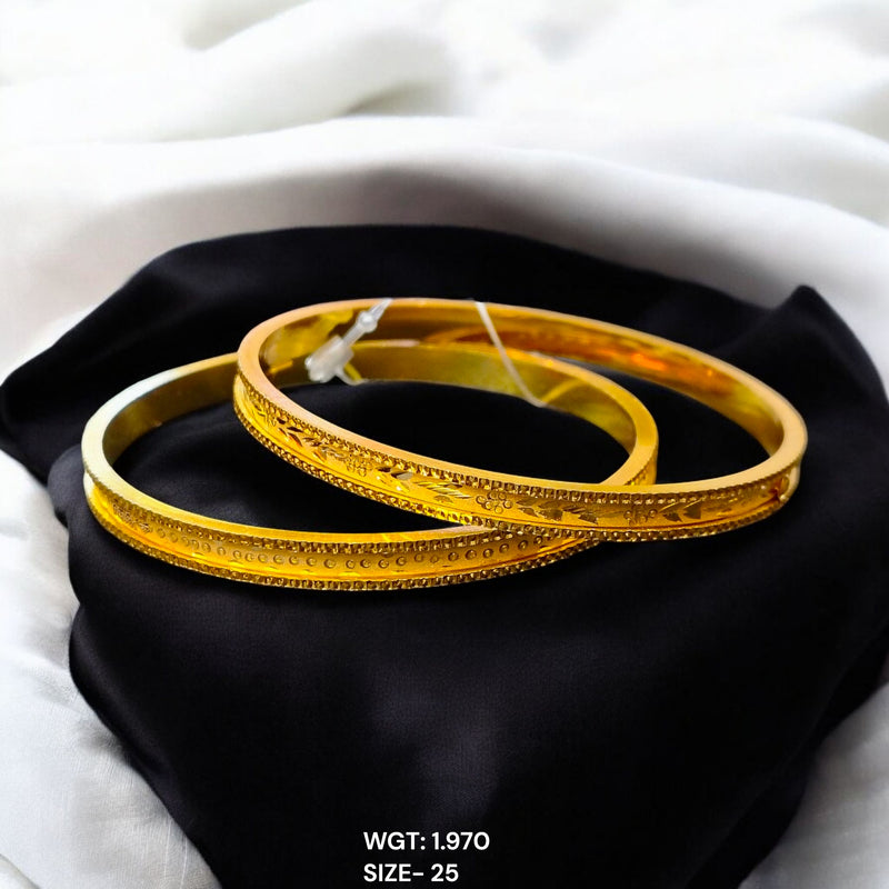 GOLD CHURI- WGT: 1.970 GM APPROX (SIZE-25) 22KT HUID HALLMARK GOLD CHILA SOCKET CHURI 1 PAIR.