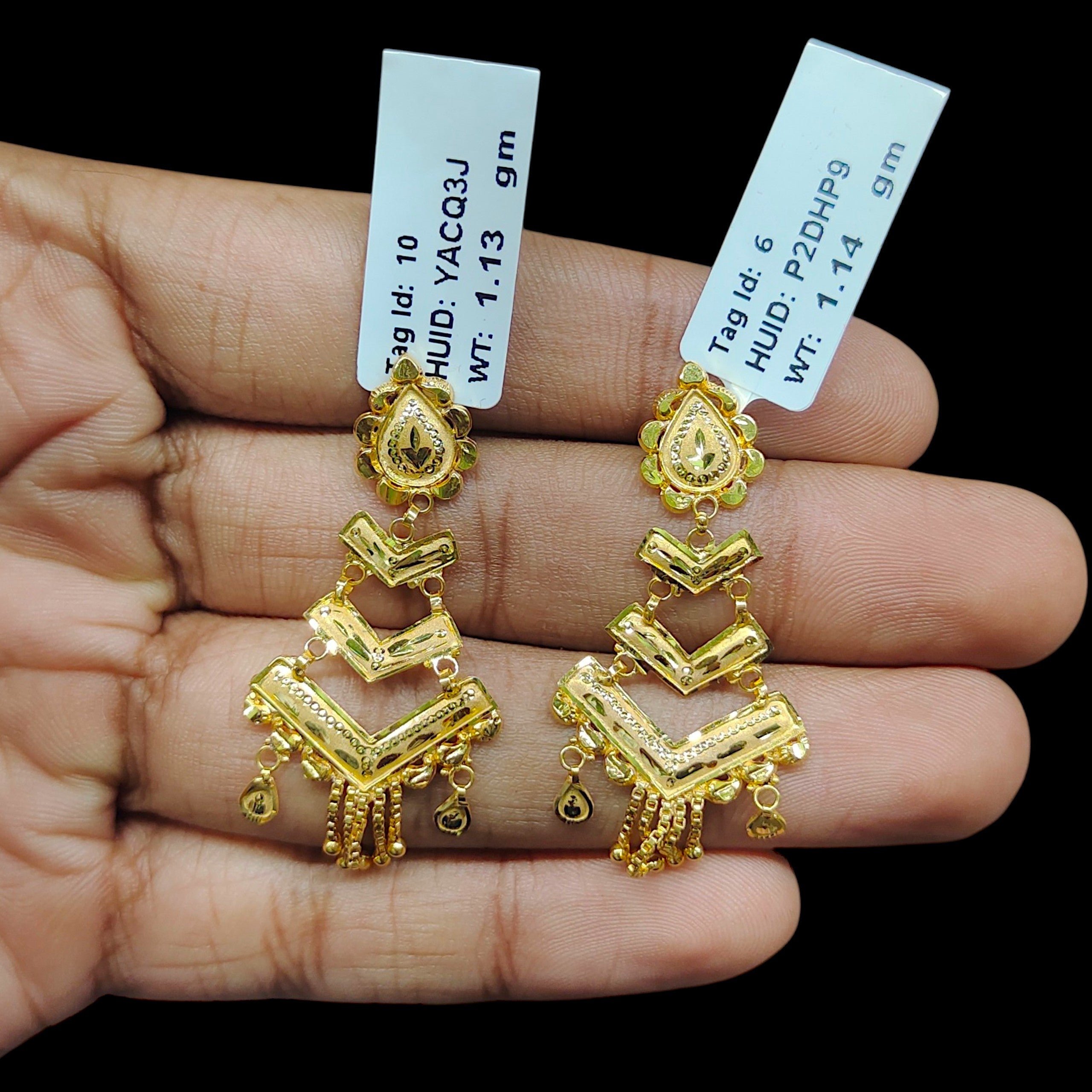 GOLD EARRINGS- (WGT: 2.270 GM APPROX) BIS CERTIFIED HUID HALLMARK 9KT GOLD EARRINGS 1 PAIR FOR WOMEN (BEST FOR GIFT IN MARRIAGE). (P2DHP9)-(YACQ3J)