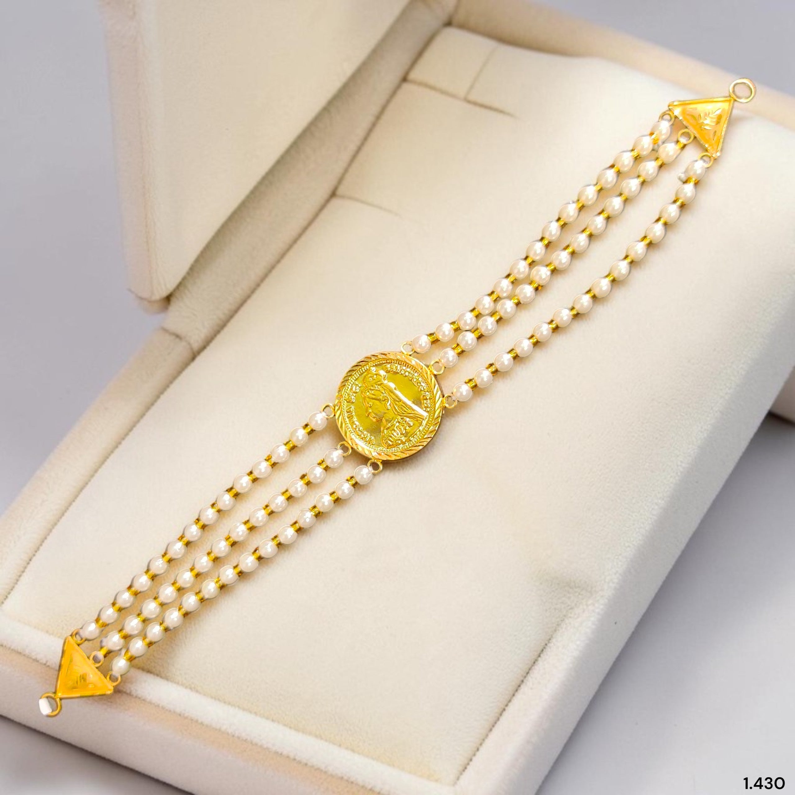 GCN22K- (WGT: 1.430 GM APPROX) BIS CERTIFIED HUID HALLMARK 916 22KT GOLD CHOKER 1 PIECE FOR WOMEN.(GB37WI)