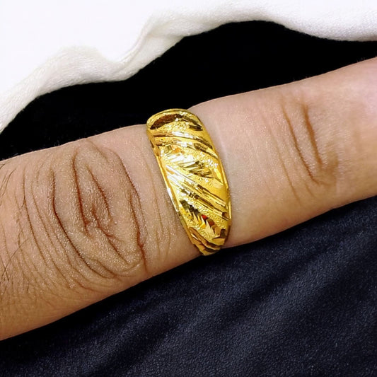 (GLFR) TRJ (SIZE: 11) WGT: 1.050 GM APPROX BIS CERTIFIED HUID HALLMARK 916 22KT GOLD FINGER RING FOR WOMEN 1 PIECE.