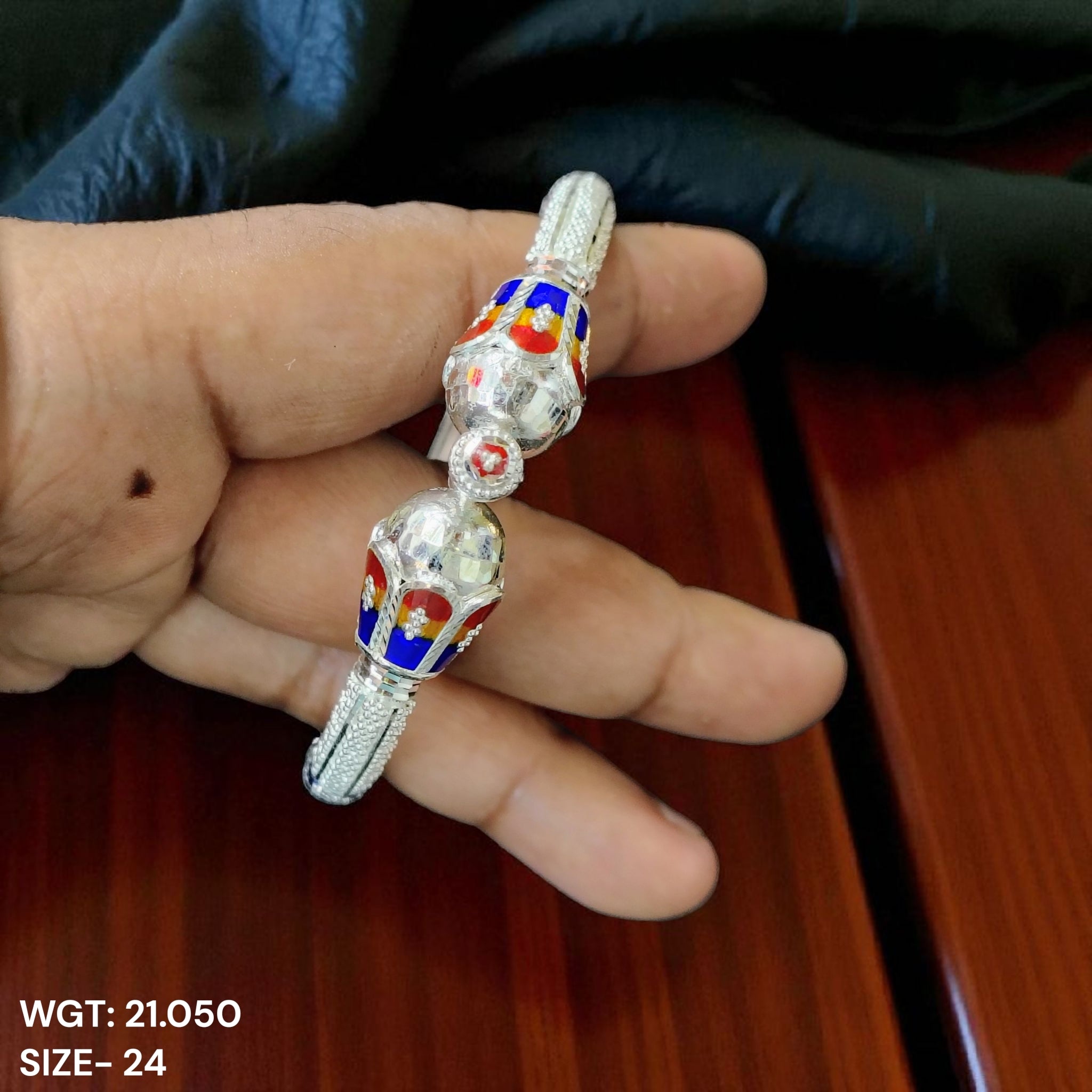 (SBA) RAJLAXMI (SIZE 24 KHILEN) CERTIFIED BIS HALLMARK 925 SILVER BALA (MANIPUR DESIGN) APPROX WGT: 21.050 GM (1 PIECE) FOR REGULAR USE FOR WOMEN.