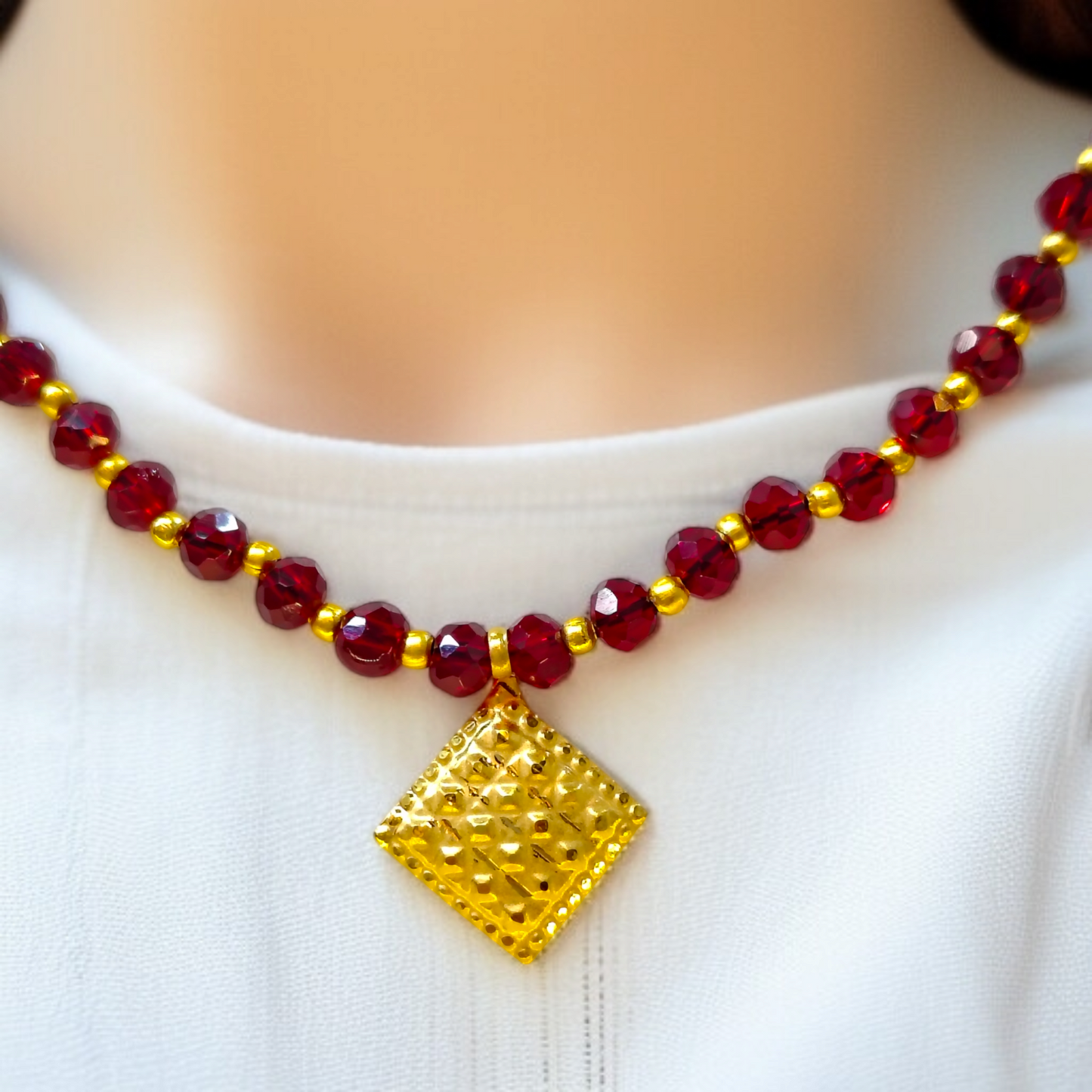 BUBBLE SQUARE DESIGN (WGT: 0.200 GM APPROX) KDM GOLD LOCKET 1 PIECE WITH TASSEL (50 TONCH) BEST FOR GIFT IN MARRIAGE.
