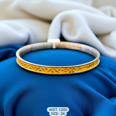 TRJ (SIZE: 26) WGT: 1.200 GM APPROX 22KT HUID HALLMARK GOLD NOA BANGLES (LAZER CHILA) 1 PIECE.