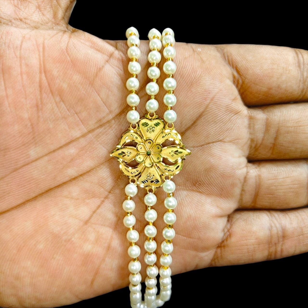 GOLD MANTASHA- (WGT: 1.020 GM APPROX) BIS CERTIFIED HUID HALLMARK 375 9KT GOLD MOTI MANTASHA WITH PEARL CHAIN FOR WOMEN.(XJCYXH)