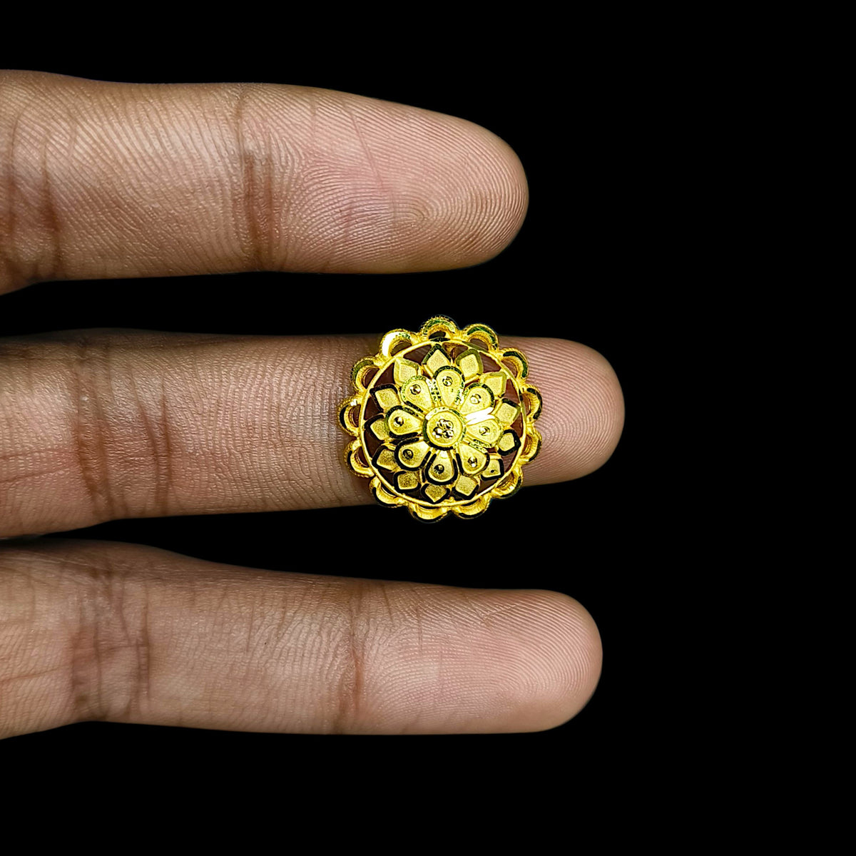 LADIES RING (UI6ABZ)-(SIZE: ADJUSTABLE ) WGT: 1.790 GM APPROX BIS CERTIFIED HUID HALLMARK 375 9KT GOLD RING FOR WOMEN 1 PIECE.