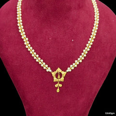 GMP9K- WGT: 0.640 GM APPROX CERTIFIED BIS HUID HALLMARK 375 9KT GOLD MOTI PENDANT 1 PIECE FOR WOMEN.(C9SH33)