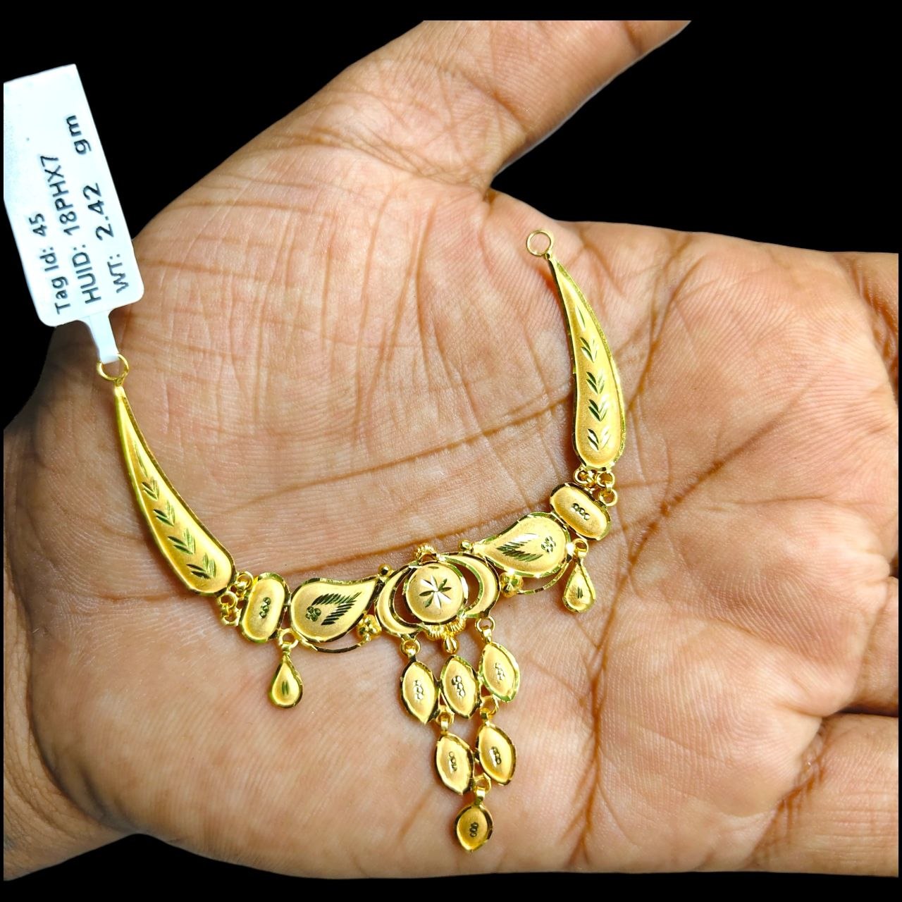 GOLD CHOKER NECKLACE-(WGT: 2.420 GM APPROX) BIS CERTIFIED HUID HALLMARK 9KT GOLD NECKLACE 1 PIECE FOR WOMEN.