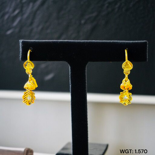 (GER22) BIS CERTIFIED WGT: 1.570 GM APPROX HUID HALLMARK 916 22KT GOLD SAFETIPIN EARRINGS 1 PAIR FOR WOMEN.