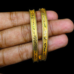 GOLD CHURI- SIZE-25 (WGT: 1.690 GM APPROX) BIS CERTIFIED HUID HALLMARK 22KT GOLD SOCKET CHURI (CHILA PATH DESIGN) 1 PAIR FOR REGULAR USE FOR WOMAN.