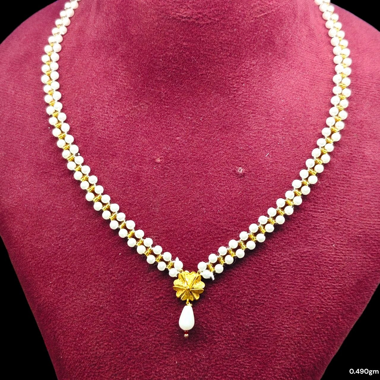 GMP22K- WGT: 0.490 GM APPROX CERTIFIED BIS HUID HALLMARK 916 22KT GOLD MOTI PENDANT 1 PIECE FOR WOMEN.