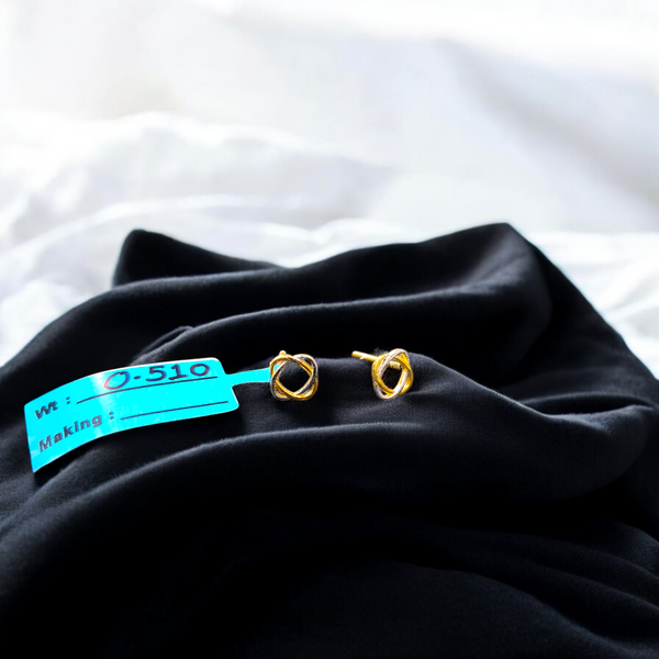 BABY JEWELLERY- TRJ BABY TOPS WGT: 0.510 GM APPROX BIS CERTIFIED HUID HALLMARK 9KT GOLD STUD EARRINGS FOR WOMEN 1 PAIR FOR REGULAR USE.