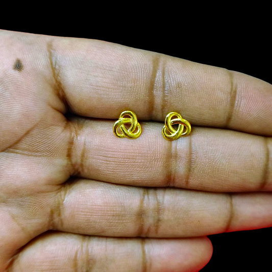 (GSE9) TRJ BABY TOPS WGT: 0.490 GM APPROX BIS CERTIFIED HUID HALLMARK 9KT GOLD STUD EARRINGS FOR WOMEN 1 PAIR FOR REGULAR USE.