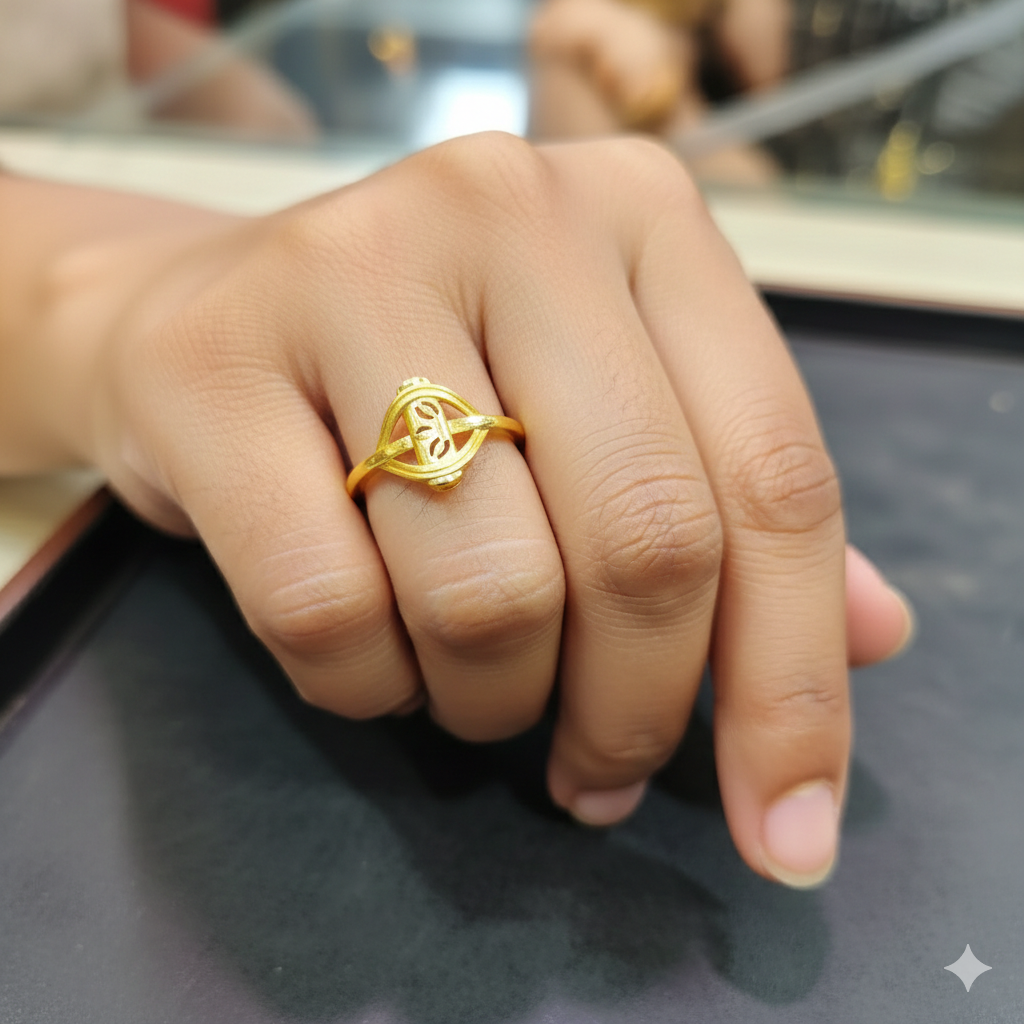 LADIES RING- TRJ (SIZE:15) WGT: 1.250 GM APPROX BIS CERTIFIED HUID HALLMARK 9KT GOLD FINGER RING FOR WOMEN 1 PIECE.