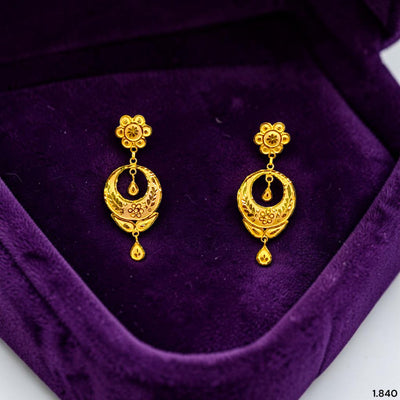 GOLD EARRINGS- (C9BSAQ)-(BVBF9X) (WGT: 1.840 GM APPROX) BIS CERTIFIED HUID HALLMARK 9KT GOLD EARRINGS 1 PAIR FOR WOMEN (BEST FOR GIFT IN MARRIAGE).