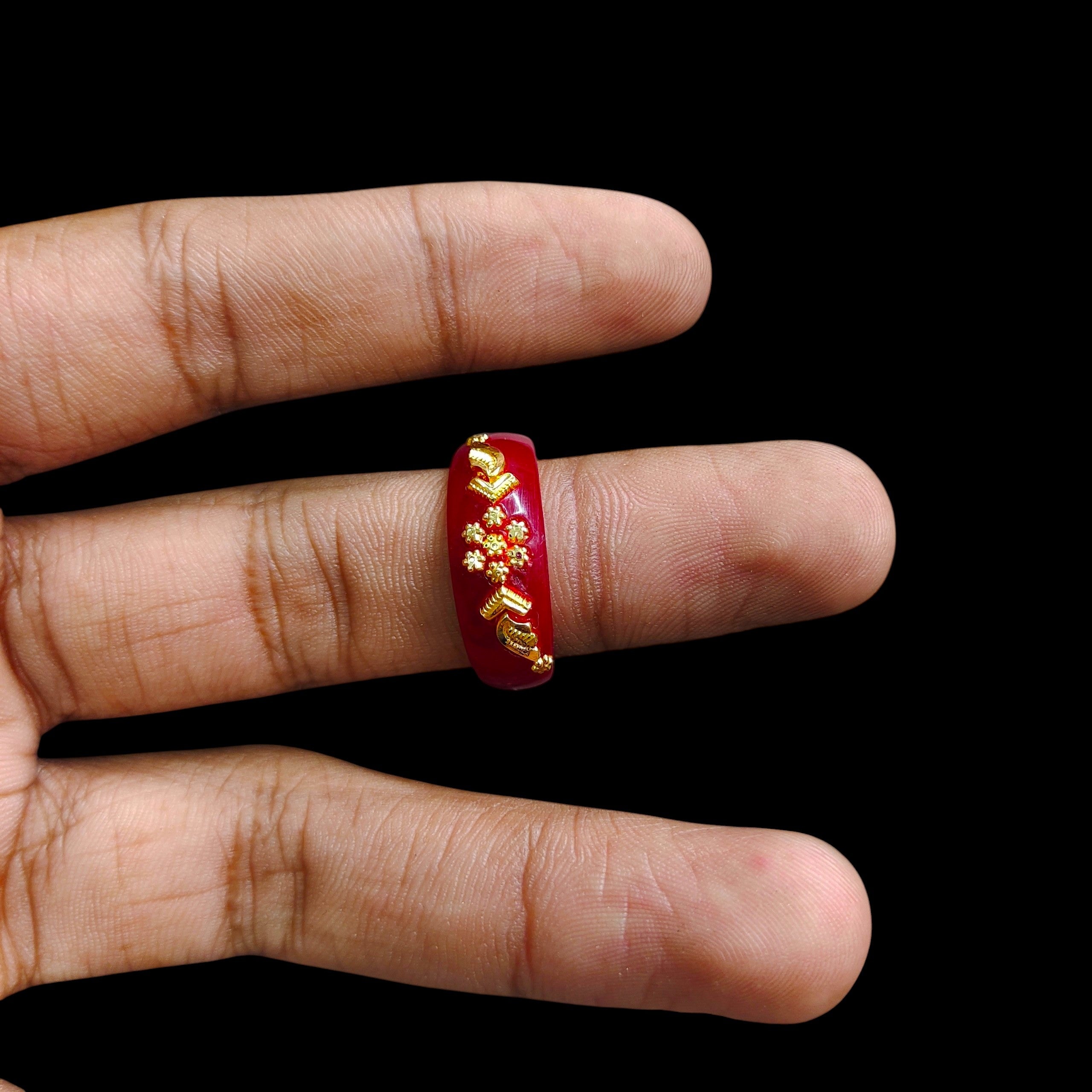 POLA RING-SIZE 18 (WGT: 0.130 GM APPROX) CERTIFIED BIS HALLMARK 916 22KT GOLD POLA RING 1 PIECE (BEST FOR DAILY WEAR OR GIFTING YOUR LOVE ONE).