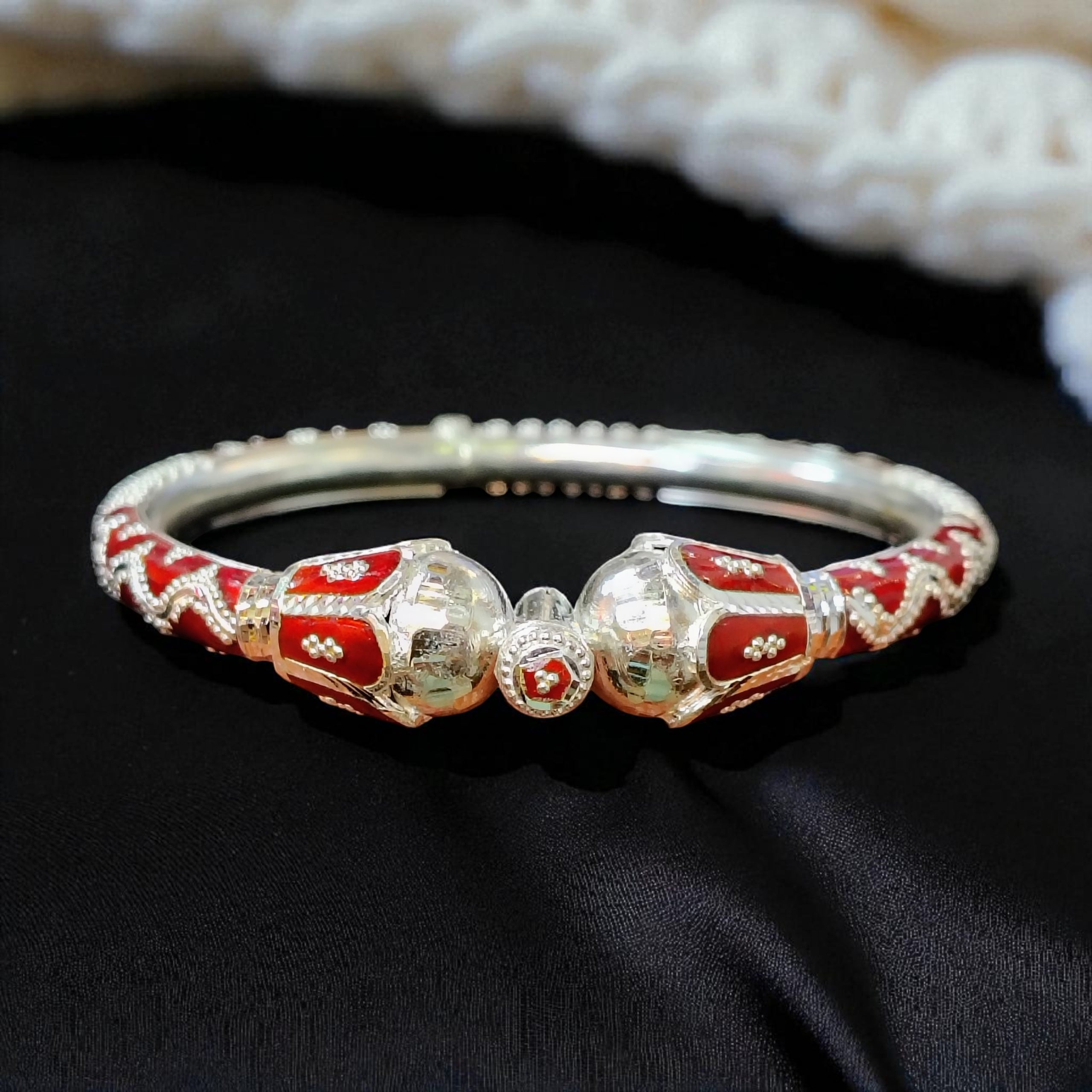 (SBA) RAJLAXMI (SIZE 26 KHILEN) CERTIFIED BIS HALLMARK 925 SILVER BALA (MANIPUR DESIGN) APPROX WGT: 20.980 GM (1 PIECE) FOR REGULAR USE FOR WOMEN.