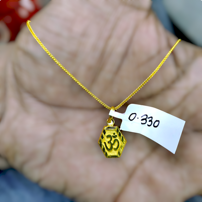 TRJ WGT: 0.330 GM APPROX KDM GOLD LOCKET 1 PIECE (50 TONCH) WITH ADJUSTABLE TASSEL.