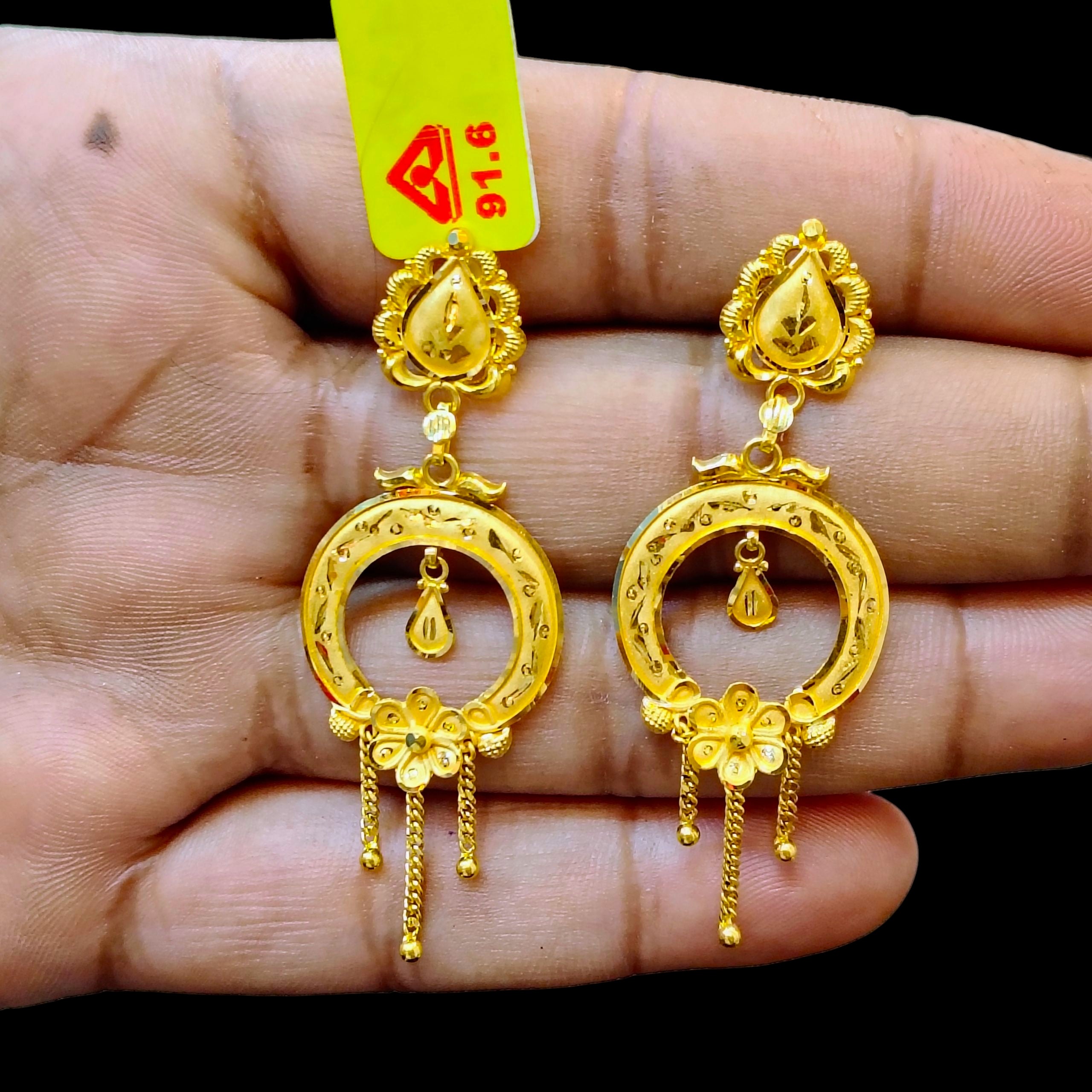 (GER22) BIS CERTIFIED WGT: 4.320 GM APPROX HUID HALLMARK 916 22KT GOLD EARRINGS KANBALA 1 PAIR FOR WOMEN.