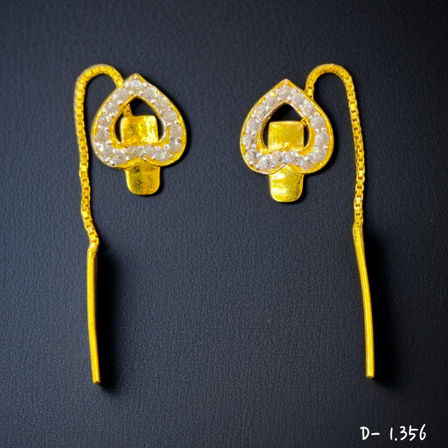 (GSD) RAJLAXMI WGT: 1.356 GM APPROX 22KT HALLMARK GOLD SUI DHAGA EARRINGS 1 PAIR FOR DAILY WEAR.