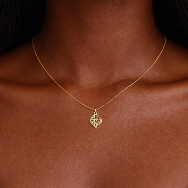 GOLD CHAIN- (WGT: 1.880 GM APPROX) BIS CERTIFIED HUID HALLMARK 9KT GOLD CHAIN WITH PENDANT (17 INCH) 1 PIECE FOR WOMEN.