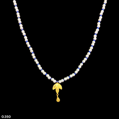 GOLD LOCKET- WGT: 0.350 GM APPROX BIS CERTIFIED HUID HALLMARK 22KT GOLD MOTI LOCKET 1 PIECE FOR WOMEN (WITH PUTI CHAIN).