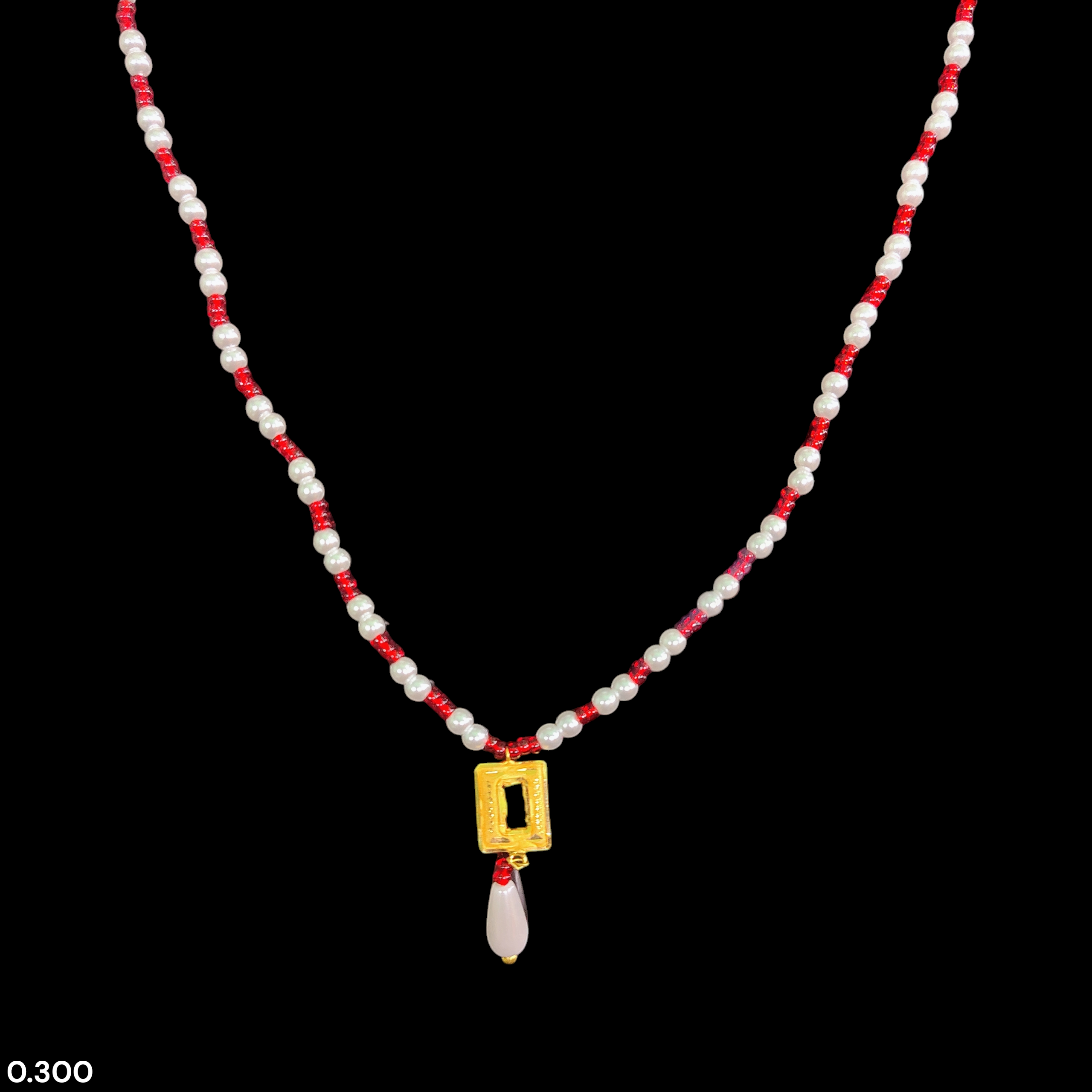 GOLD LOCKET- WGT: 0.300 GM APPROX BIS CERTIFIED HUID HALLMARK 22KT GOLD MOTI LOCKET 1 PIECE FOR WOMEN (WITH PUTI CHAIN).