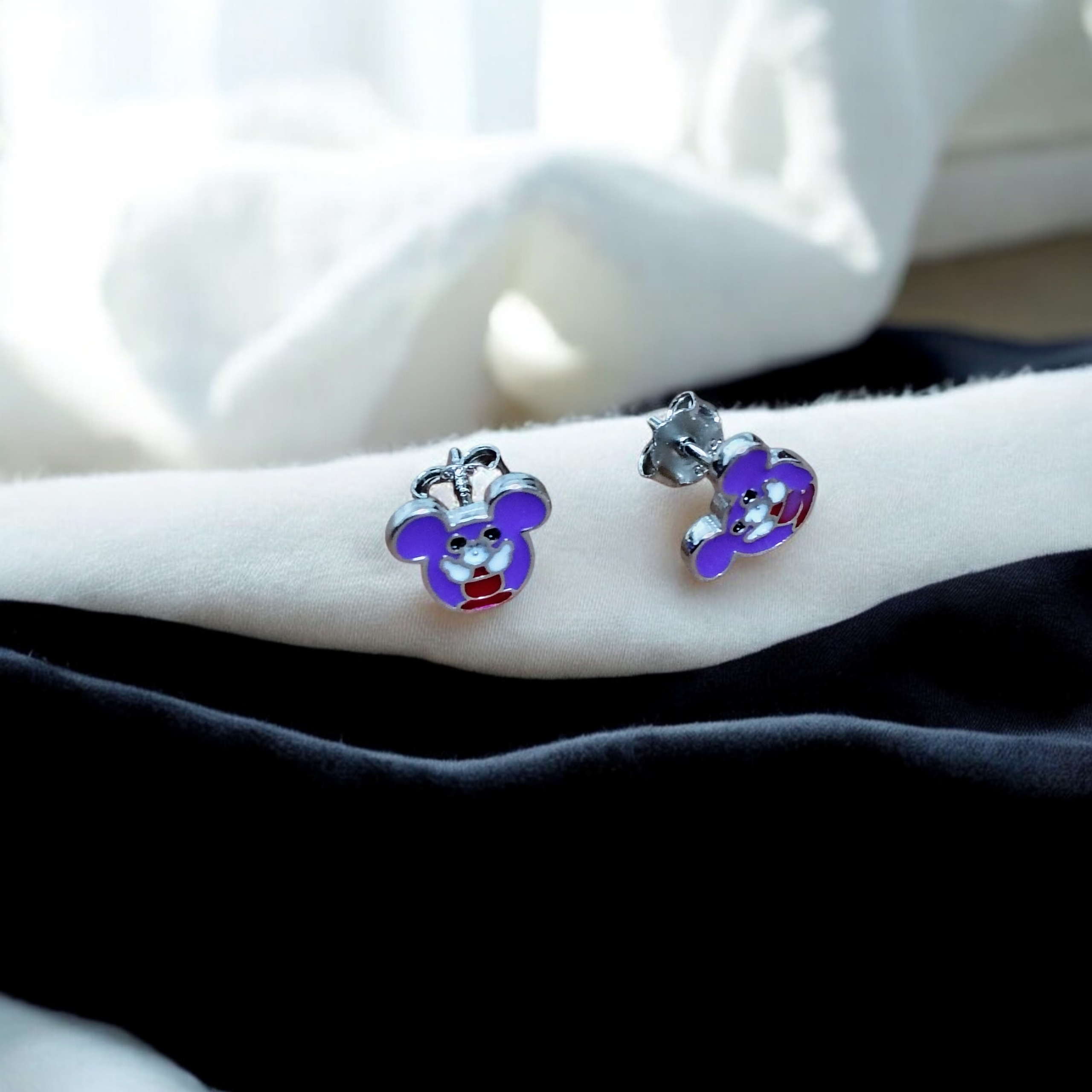 SILVER STUD - STERLING 925 HALLMARK SILVER STUD EARRINGS FOR WOMEN (1 PAIR) FOR REGULAR WEAR (SOLD ON MRP).