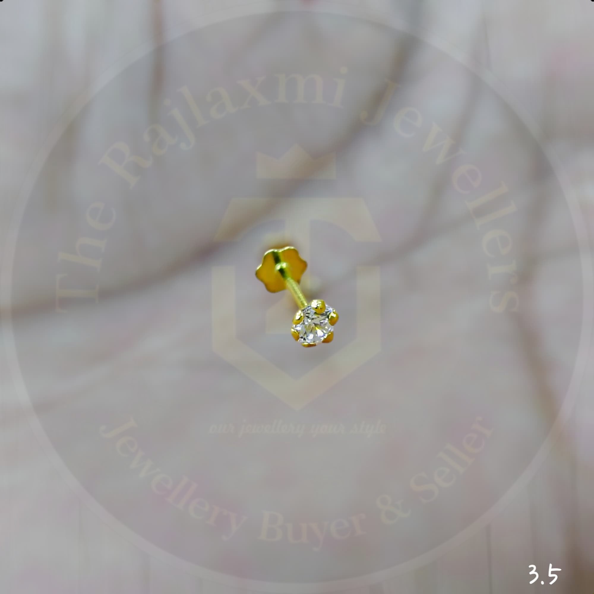 (GNP) 3.5MM KDM GOLD NOSEPIN (25 TONCH) STUDDED WITH CZ STONE 1 PIECE (SCREW PACH DESIGN) FOR GIFT YOUR LOVED ONES FOR WOMEN.